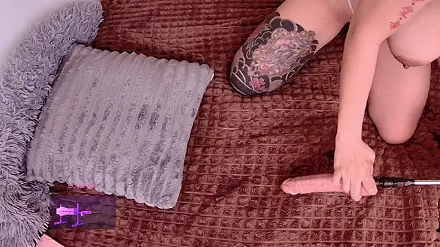 AsianEmpresss' Webcam Show