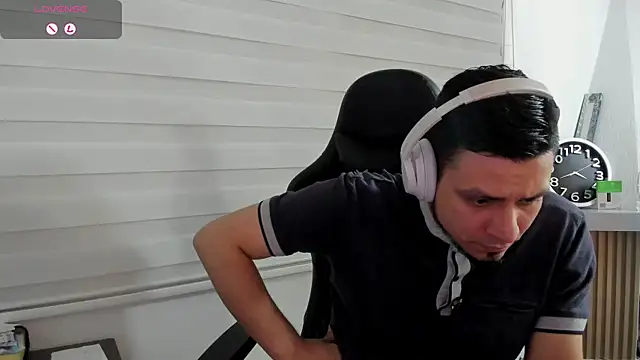 Rick_Adamsn Webbikameraesitys