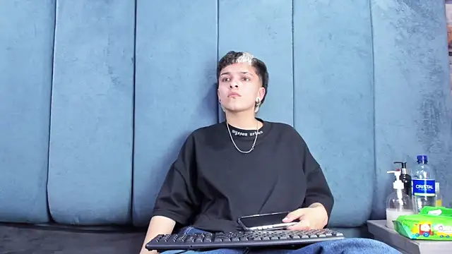 XXX chat uživo modela Megan_Thompson_