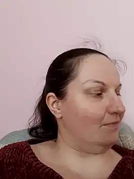 BustyLadyAlma: онлайн-секс-чат