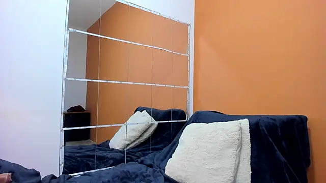 Chatroom XXX en direct de b3cky_