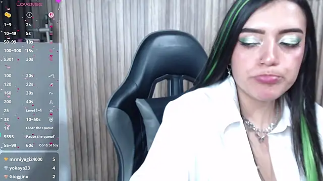 Chatroom XXX en direct de IsaDiiaz