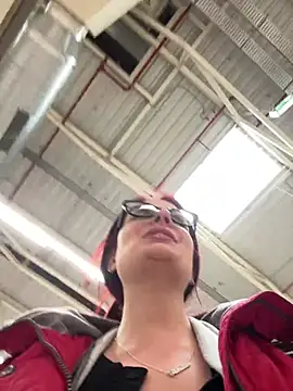 Chatroom XXX en direct de NataKitten