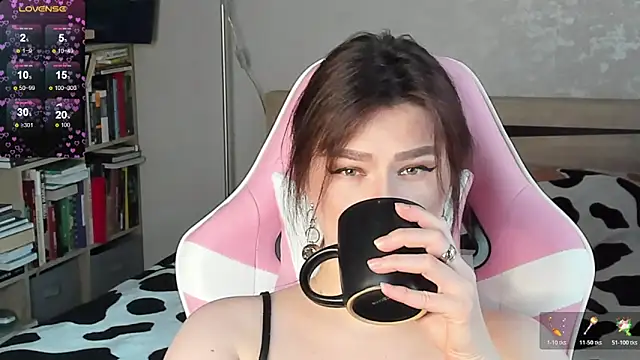 bbJ_one – Naživo XXX chat