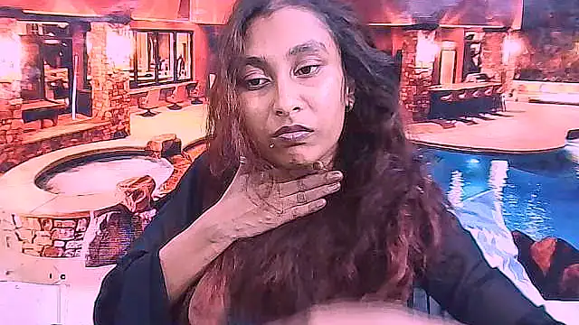 IndianSexyButt Chat XXX in diretta