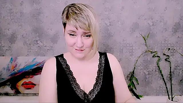 Djullia Adlı Modelin Canlı XXX Sohbeti