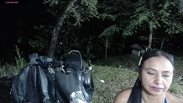 esmeralda_li Obrolan Langsung XXX