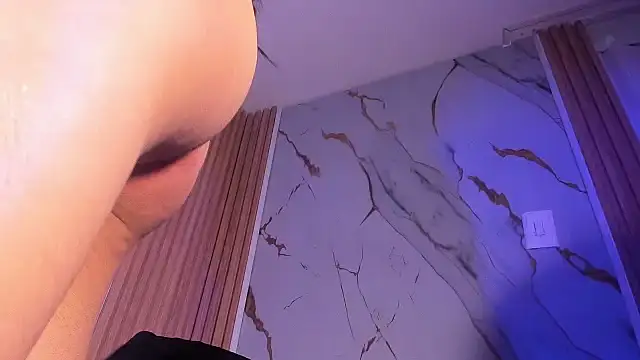 Marian_Cristal 웹캠 쇼