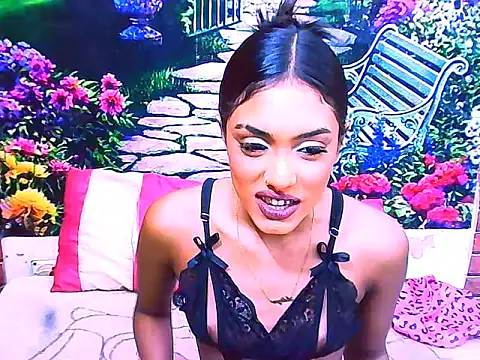 IndianPretty14u2Luv: онлайн-секс-чат