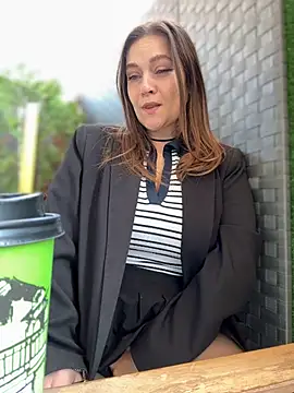 Živý XXX chat CrazyTori