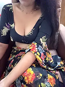 Roja-Telugu777 Live XXX-chat