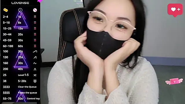 XXX chat uživo modela Dully_ana