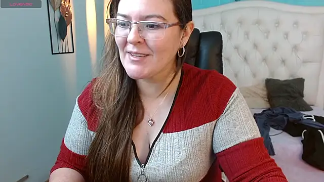 MsJossie Chat XXX live