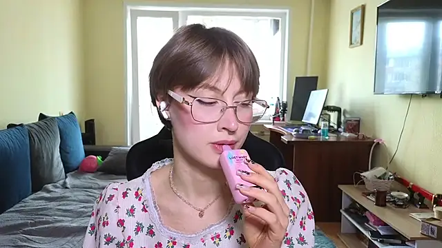 MalvinaBlumのライブXXXチャット