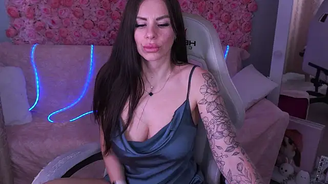 IsabellaFoxyyのライブXXXチャット