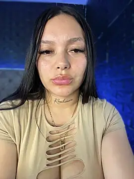 Miia__Taylorのウェブカメラショー