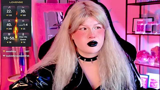 LilithNlsnのライブXXXチャット