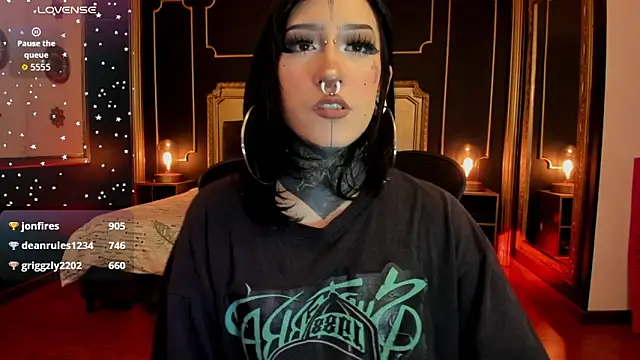 Kat_VonDeのウェブカメラショー