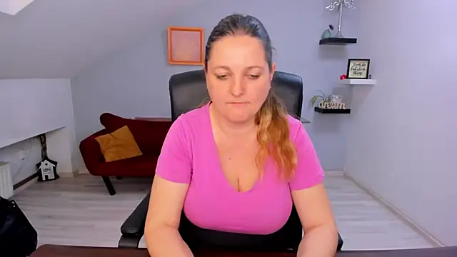 LollaGirl: απευθείας συνομιλία ΧΧΧ