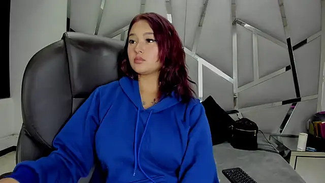 Catherinee69_x élő XXX-chatje