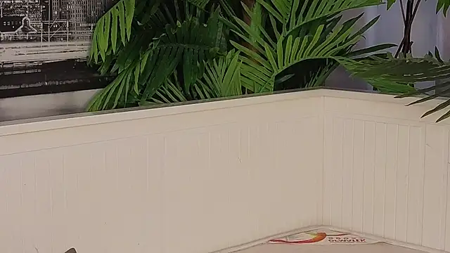 LanaReals' Live XXX Chat