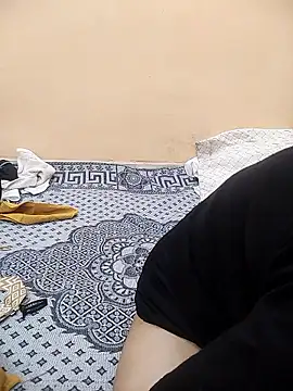 Rising_Queenのウェブカメラショー