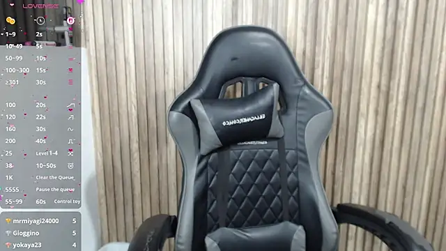 Chat XXX en directo de IsaDiiaz