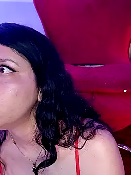 LunaDamasco's Live XXX Chat