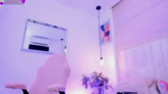 io_chie_'s Live XXX Chat