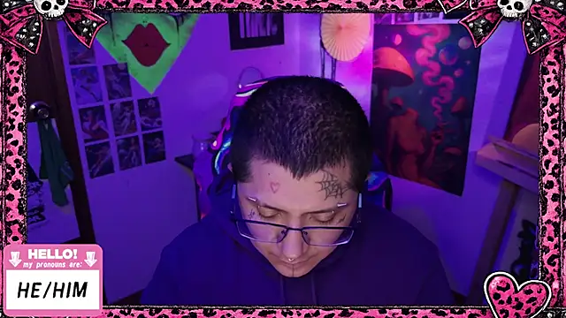 XXX chat uživo modela masterkevinftm