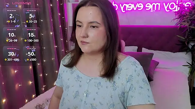 FeralPeach: онлайн-секс-чат