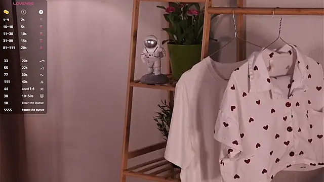 Sembang XXX Secara Langsung CherlyGuss