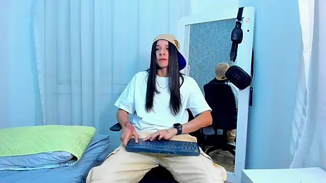 ViictoriiaSaenz – Naživo XXX chat