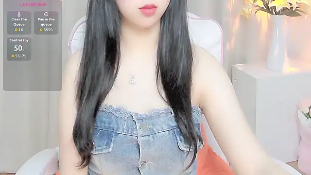 Chat +18 de Sweet-Shuna ao vivo