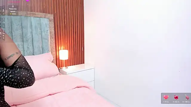 Pinkceeleste: απευθείας συνομιλία ΧΧΧ