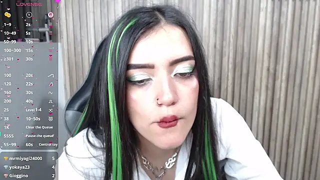 IsaDiiaz's Live XXX Chat