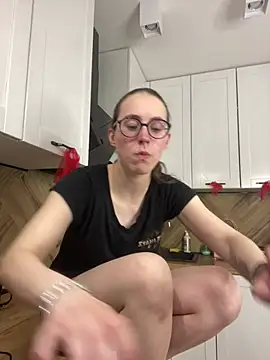 Czat XXX na żywo – MartiniiSelenna