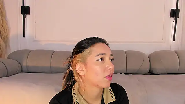 Chat XXX en directo de AliceHanz