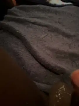 ytgyfyfuflgkyf: διαδικτυακό σόου στην κάμερα