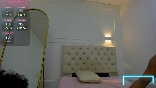 charlotte_dante212 即時 XXX 聊天