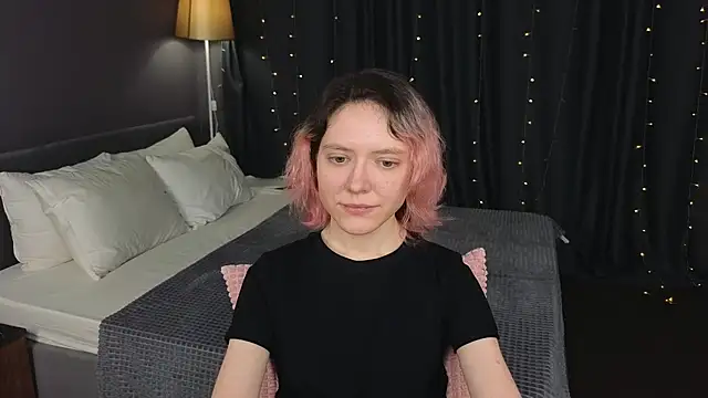 Chat +18 de HottoKori ao vivo