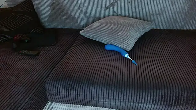 sunshineeve23's Webcam Show