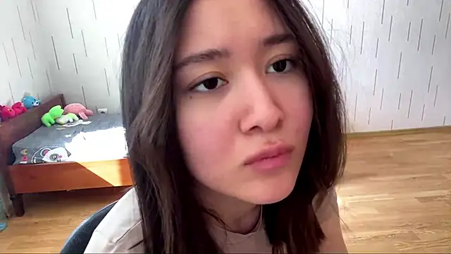 Czat XXX na żywo – YourMiIa