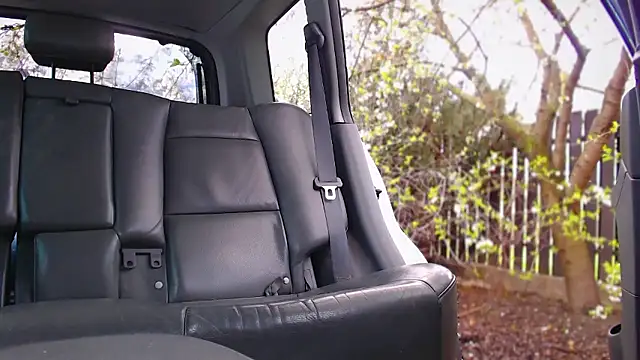 Yourguiltypassionn লাইভ XXX চ্যাট