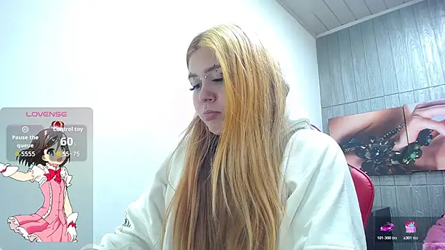 Živý XXX chat sara_winehouse1
