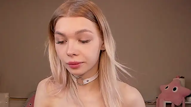 Blondy_Fina Obrolan Langsung XXX