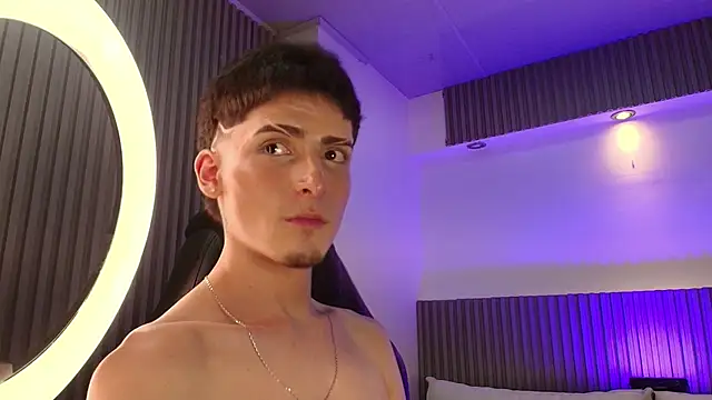 MateoMitchell 웹캠 쇼