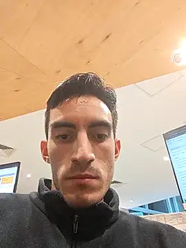 TommyMomentum – Kamerová šou