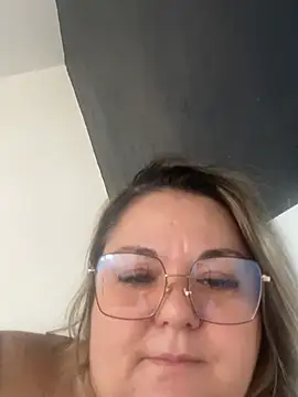 MikyVesela's Live XXX Chat