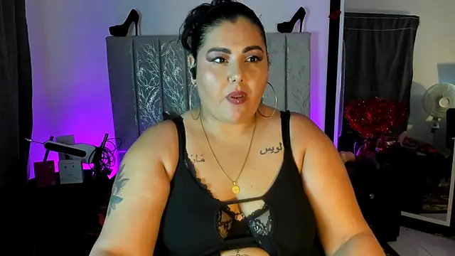 AndreaKinky's Live XXX Chat